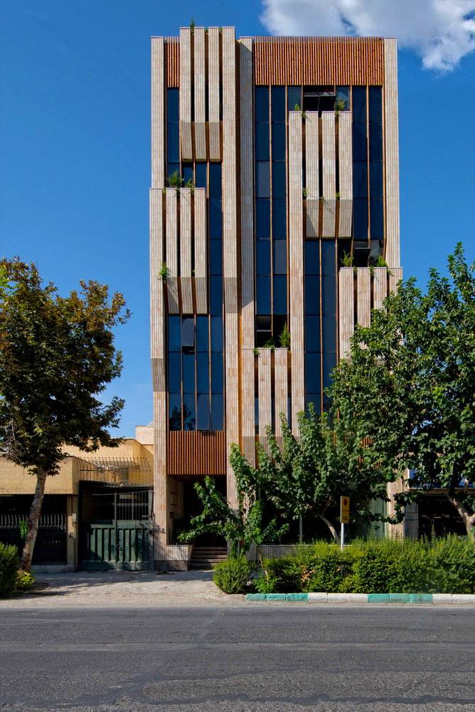 نمای مدرن ساختمان جی