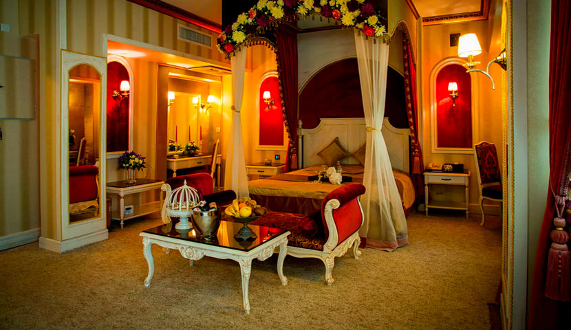 ویژگی های هتل پنج ستاره قصر مشهد