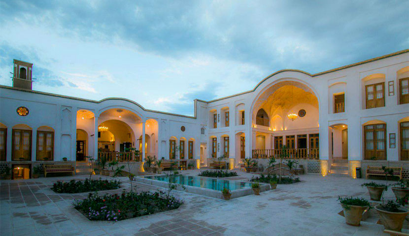 طراحی داخلی اقامتگاه بومگردی