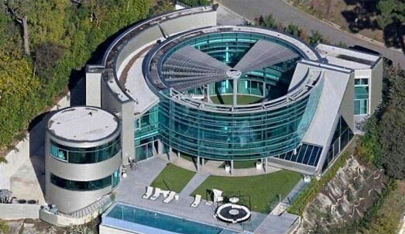 خانه شیشه ای جاستین بیبر