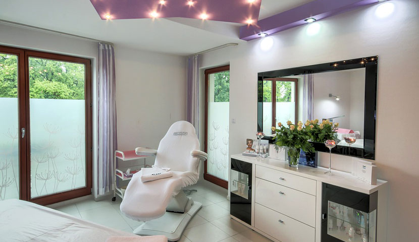 طراحی کلینیک زیبایی کوچک