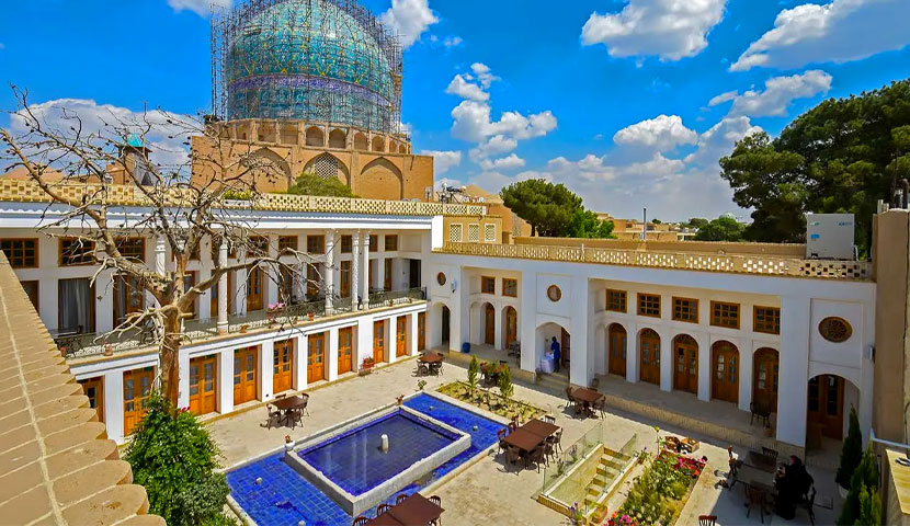 تفاوت اقامتگاه بومگردی و هتل 