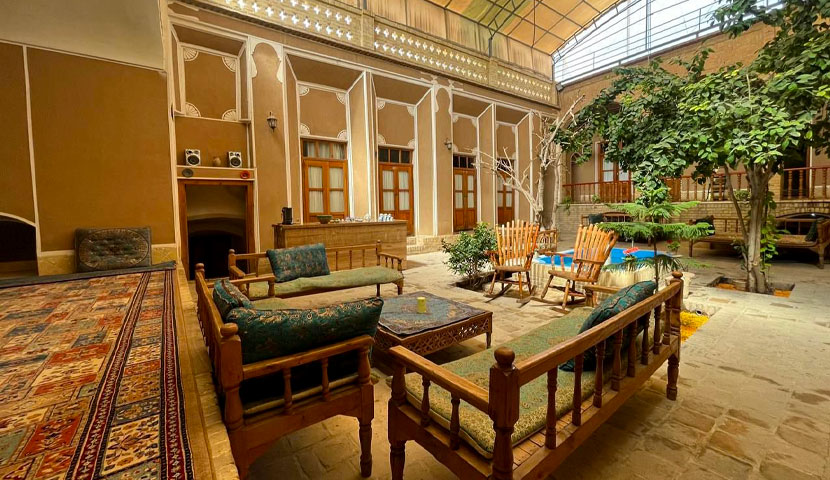 تفاوت اقامتگاه بومگردی و هتل 