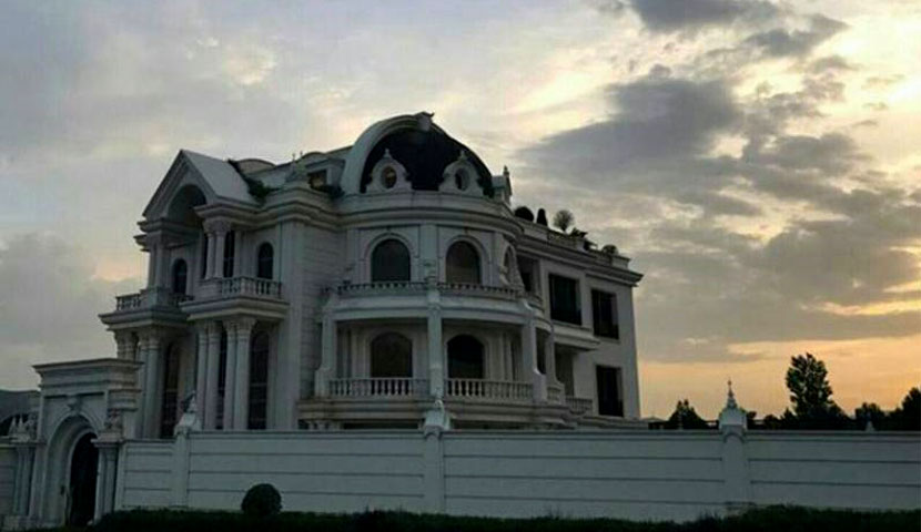 ویلا لواسان علی کریمی