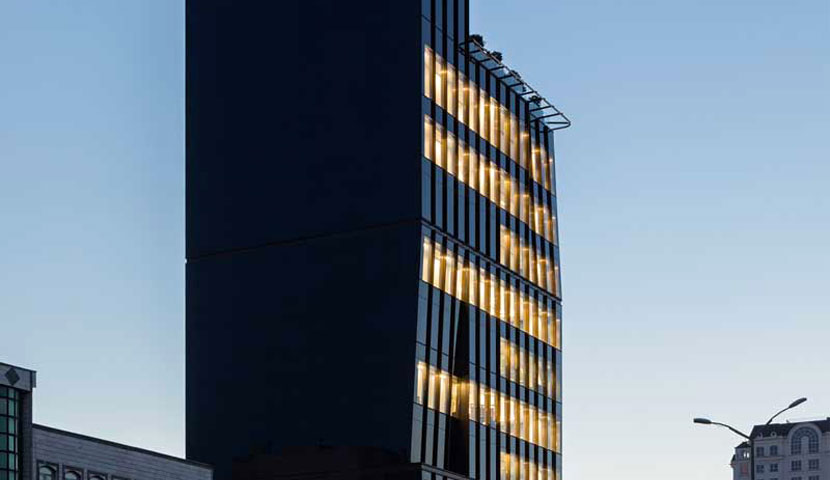 ساختمان شرکت کرمان موتور