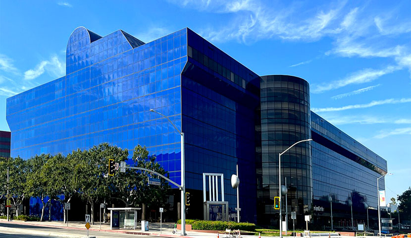 طراحی ساختمان اداری