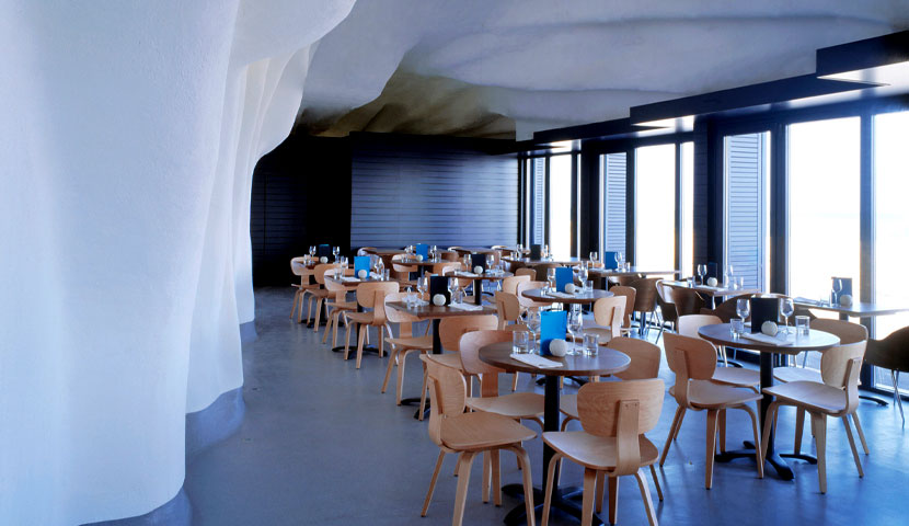 کافه ایست بیچ کافه ایست بیچ