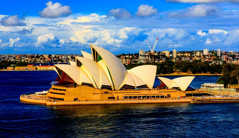 خانه اپرای سیدنی در استرالیا