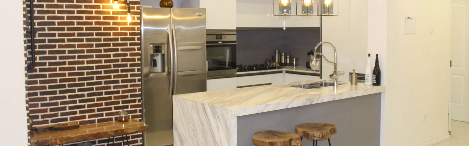 بازسازی واحد مسکونی اقاقیا