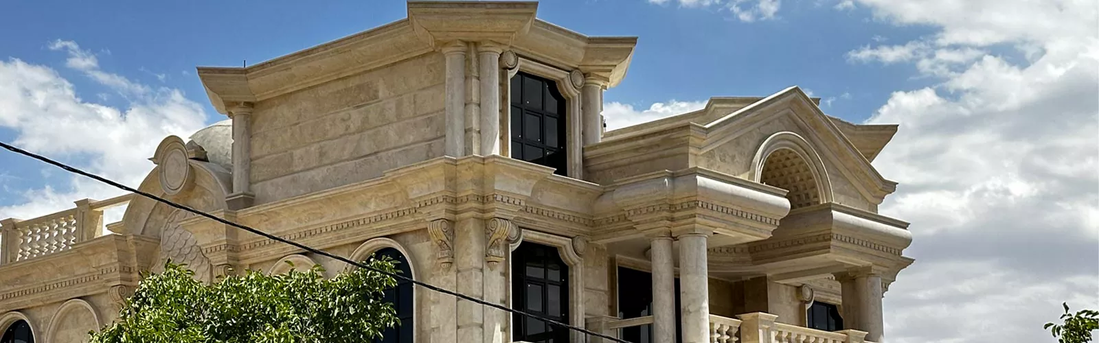 طراحی ویلای کلاسیک کرکس کوه