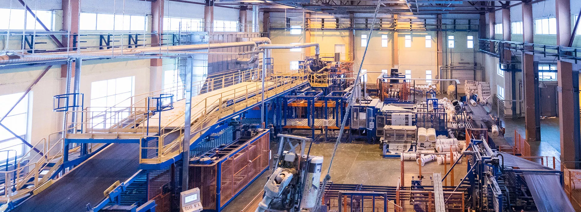 طراحی داخلی کارخانه صنعتی